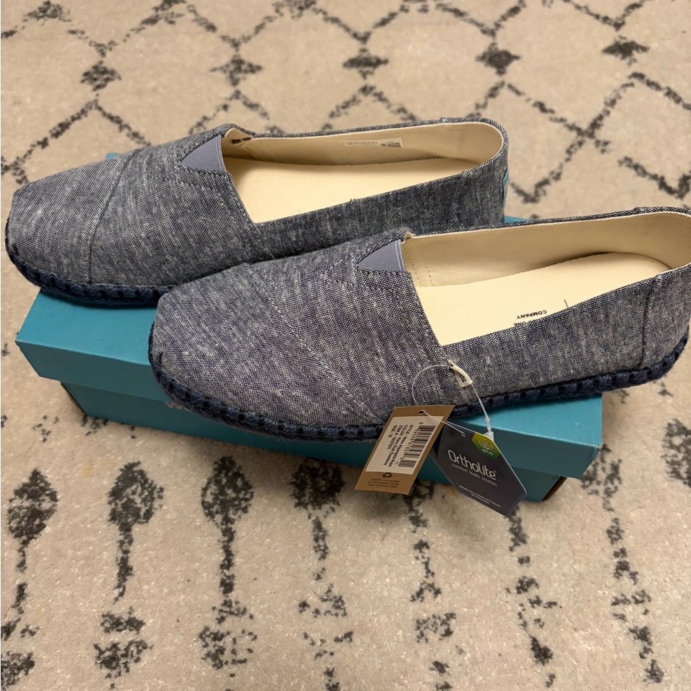 TOMS Alpargata Espadrille NWT